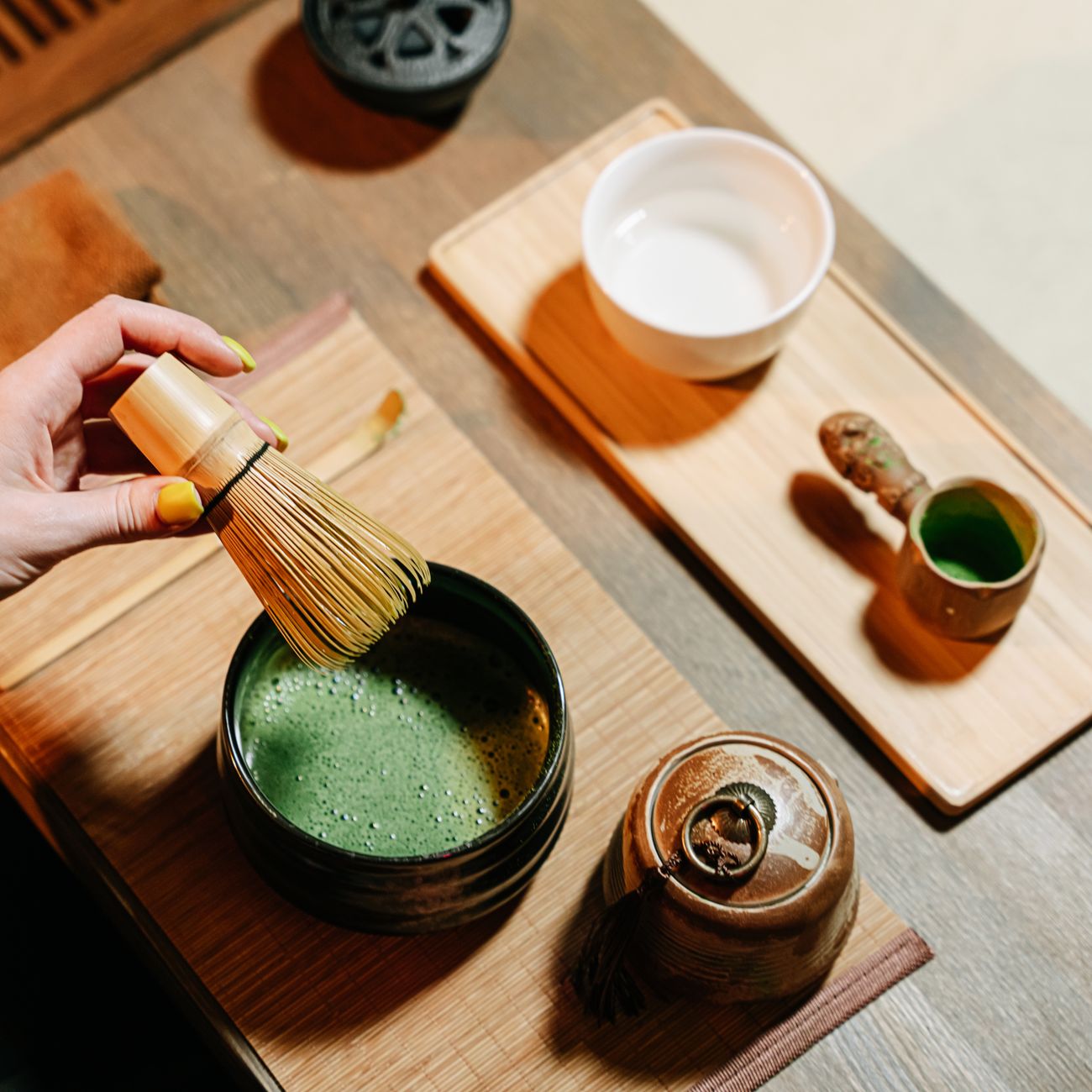 Matcha set: chawan, chasen, chashaku